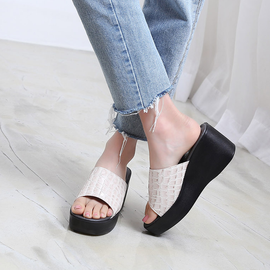 [GIRLS GOOB] Women's Comfortable Wedge Sandal Platform, Synthetic Leather + Enamel - Made in KOREA